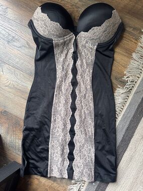 Victoria's Secret Black Strapless Shapewear Slip